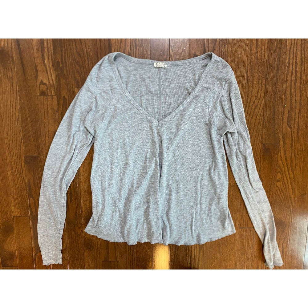Free People Intimately Gray Ribbed V Neck T Shirt M